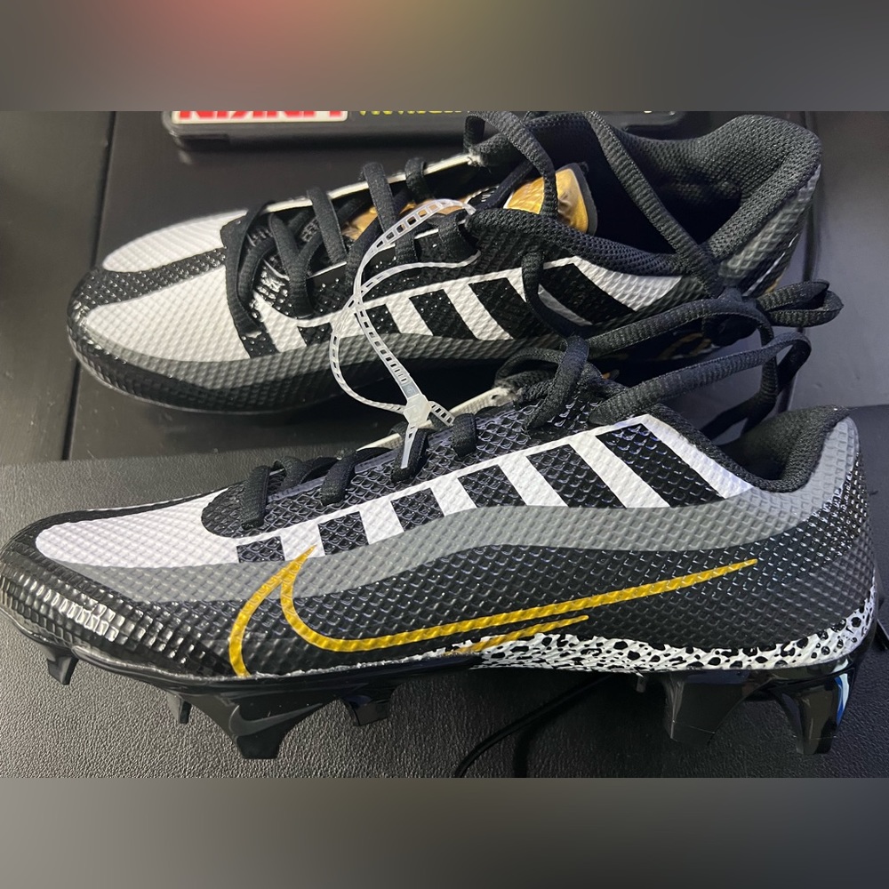 Nike Men's Vapor Edge Speed 360 Football Cleats Size 7.5 Black Gold DQ5110-002